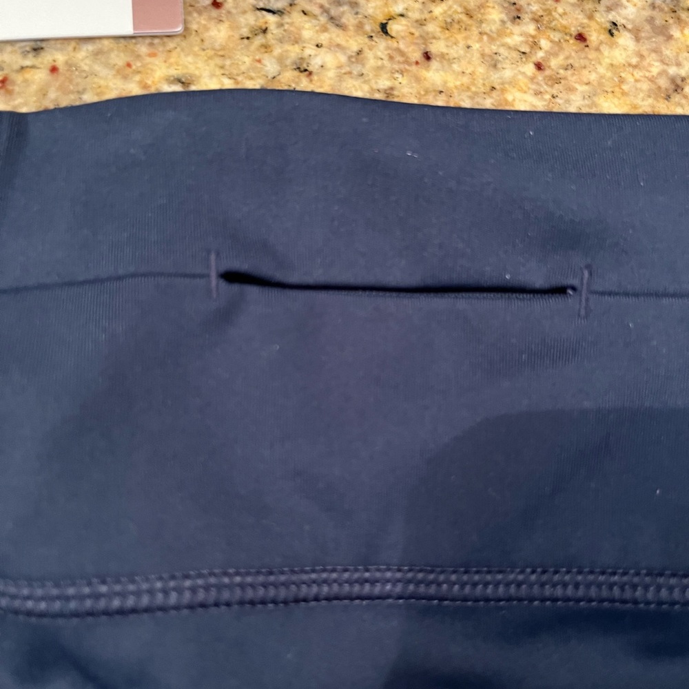 NWT Calia by Carrie Underwood Reflective Bike Shorts - Picture 11 of 14